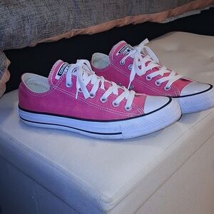 Converse Women's Sneakers in Pink and White